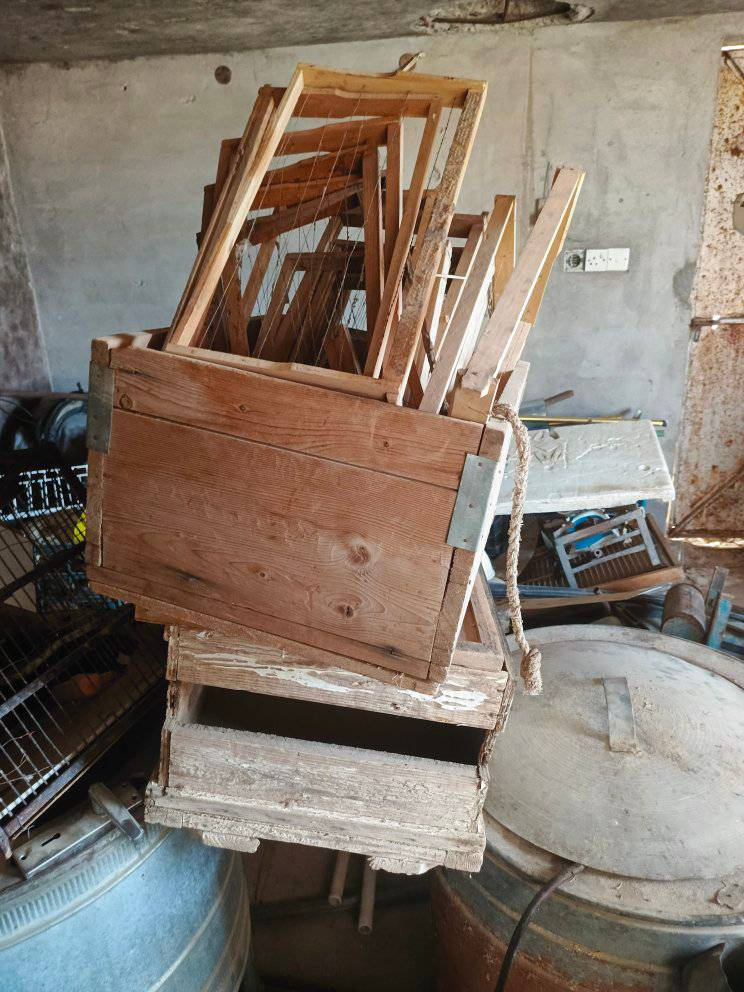 أغراض منزلية للبيع 
مكان سومر 
تواصل خاص


**إذا كنت صاحب هذا الإعلان وتريد حذفه لأي سبب، رجاءا أرسل رسالة إلى الدعم الفني**