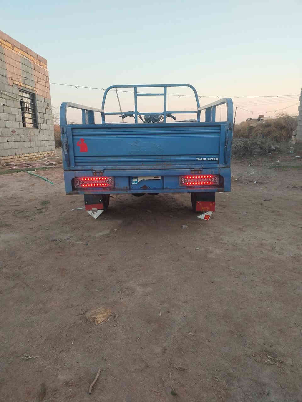 ستوته 21 أوراق اصولي سعرها مليون و 750 مكاني قلعه سكر رقم الهاتف ***********
