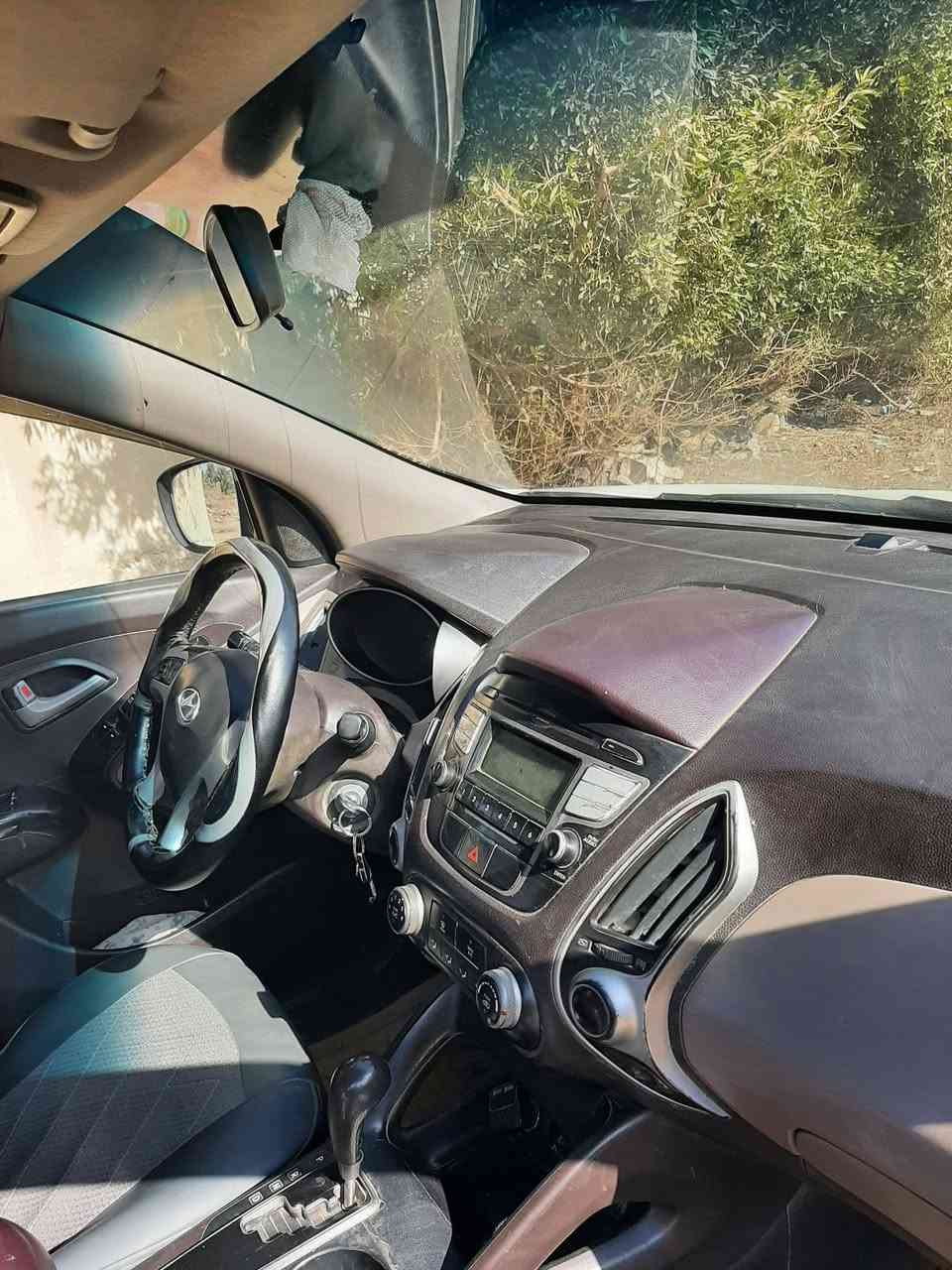 توكسان موديل 2011 رقم اربيل  سنويه نافذه 2021محرك.كير.حداديه كفاله.صبغ  بيه سونار مماخذلهه  سياره اصوليه وصاحبه موجود السعر  107 وبيه مجال قليل..مبايل ***********
