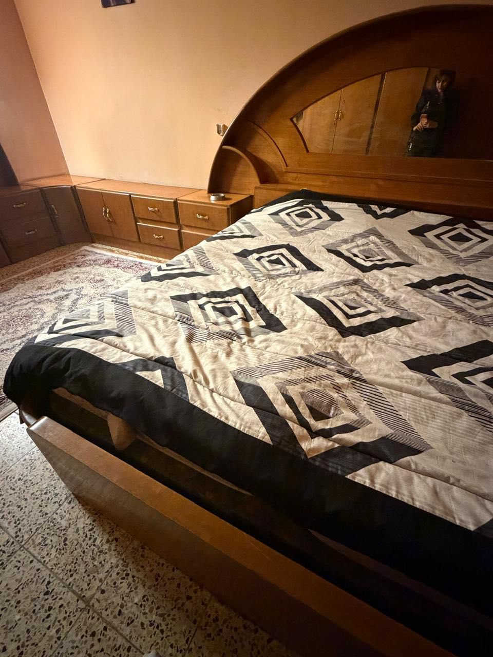 غرفه نوم للبيع نظيفه وكاونتر وميز طعام العنوان بغداد نفق الشرطه


**إذا كنت صاحب هذا الإعلان وتريد حذفه لأي سبب، رجاءا أرسل رسالة إلى الدعم الفني**