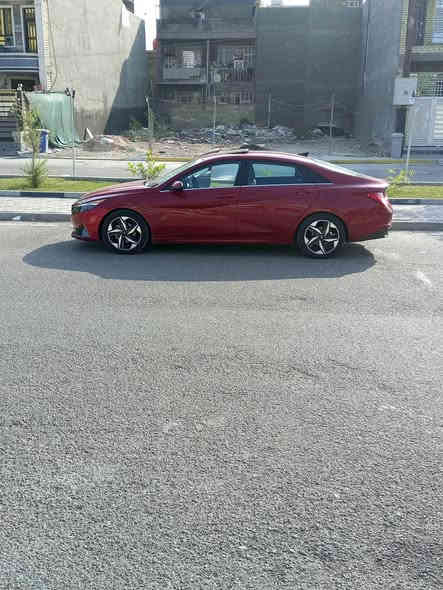 السلام وعليكم شباب 
النترا هايبرد لمتدد 1/1 2023 وارد أمريكي مكينه 1600 هايبرد  حادثها بسيط جدا موضح بصور بدون صبغ جاملغ مبدل نفس لون وحافه الباب بارد فقط    ماشيه 23miالف سياره جديده فول مواصفات داخل ابيض جلد فتحه رادارات 360 درجه بصمه تشغيل عن بعد لايت ٣ عدسات 
باقي المواصفات معروفه فول للأخير مكاني بغداد الكرخ 
سعرها 167 وبيها مجال 
للاتصال *********** بغداد
