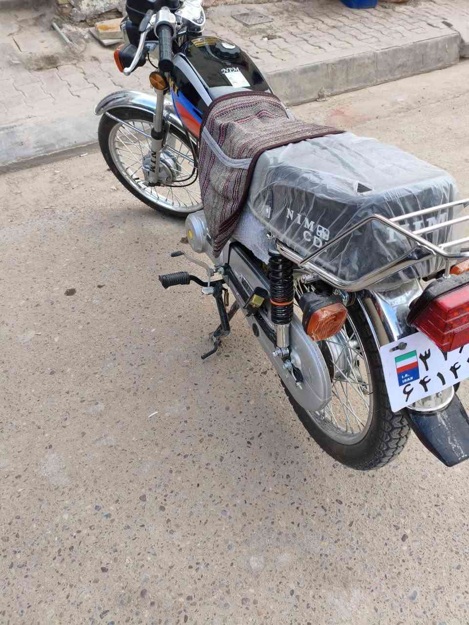 سلام عليكم دراجه للبيع شلامجه موديل 26 اوراق سكنر بعده عل سحك/ ***********
