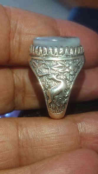 عقيق يماني طبيعي السعر 35الف العنوان بغداد زعفرانية فضه 925الهاتف *********** بغداد
