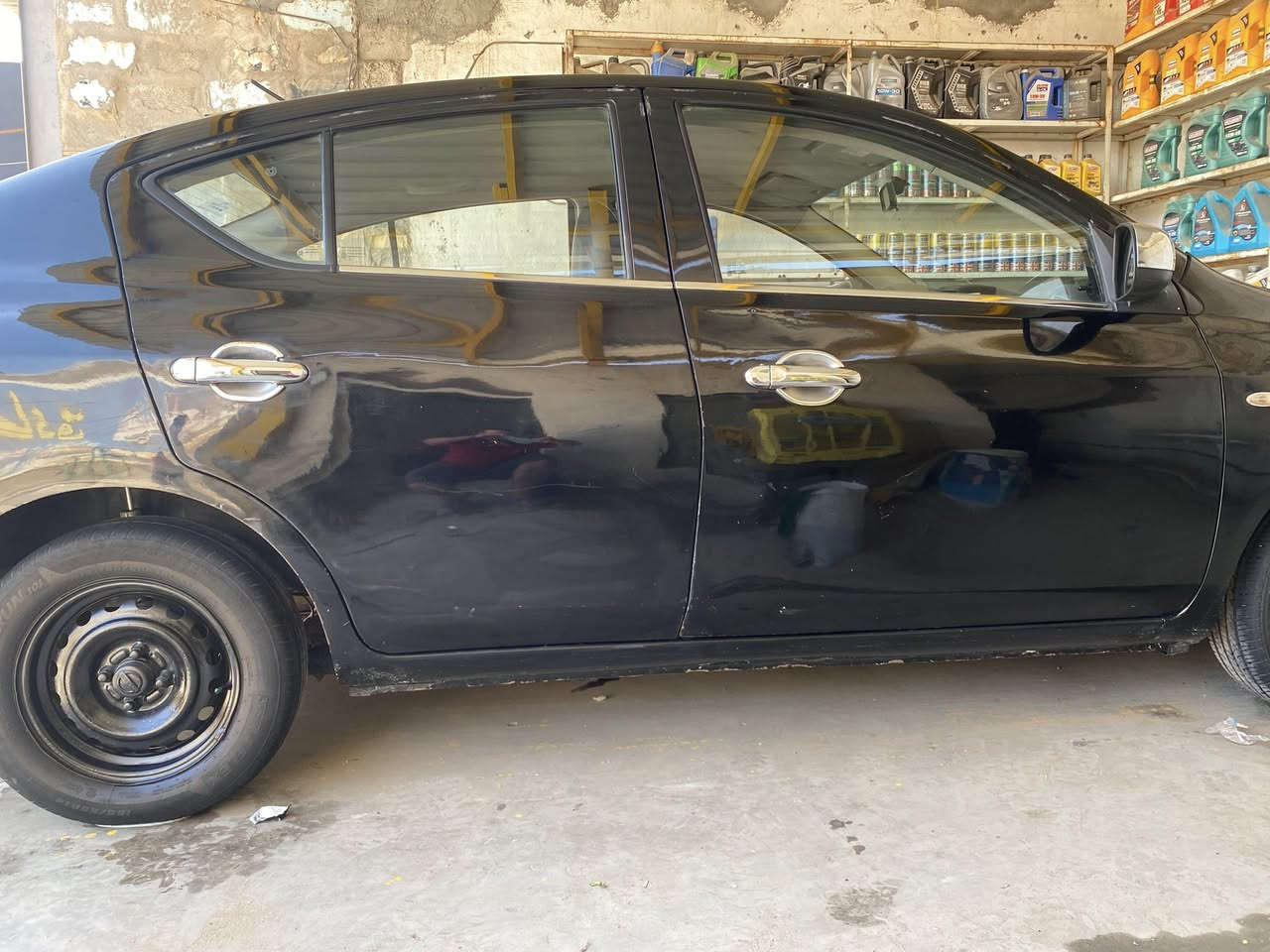 نيسان سني 2014 رقم بغداد السياره بيها قطع صبغ كير مكينه تبريد ادامه كامله نوزلات تخم مجاول تخم بلكات فيت بم عوزها زوج تايرات فقط شاشه كامره المكان بغداد حي النصر السعر 73 وبيها مجال هاتف ***********
