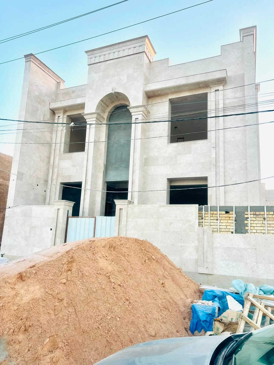 كادر واجهياة بلمرمر داخل وخارج بانواع الديكور في بغداد وبقيه المحفظات معرف السعر وطريقت العمل تفضل واتساب ***********

