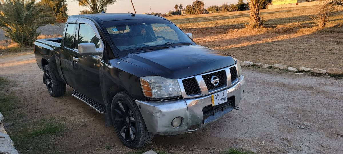 نيسان تيتان موديل ٢٠٠٦ رقم جديد سنويه جديده ٢٠٣٠ هزه جديده رقم مميز مكينه كير جديد مال لكزز كير اوتوماتيك تعليك ويل كب تخم تاير جديد شاشا ٥راكب لايت زنون بيها ضربه البدي جه اليسرى مصبوغه للبيع او مراوس السعر ٧٢ عنواني غرب سجن ابي غريب رقمي ***********
