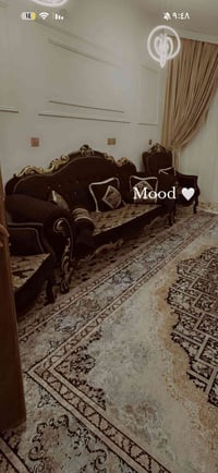 طقم ١٠ نفر • ما بيه ضرر • طاولة ٤ نفر هدية