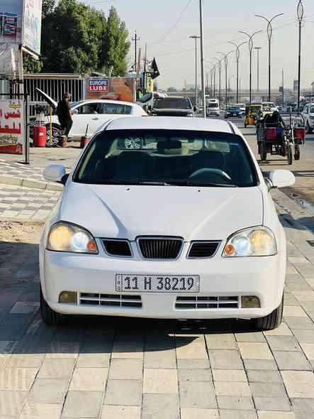 السلام عليكم اوبترا 2004 رقم بغداد الدولي تحويل ثاني يوم سنوية جديدة 
مكينه جديدة كير عادي صدر امامي وخلفي جديد تخم تاير تبريد ثلج كهربايات كولهة شغاله منظومة زنون سيارة مابيه اي نقص ترايك وين متريد 
بيهة مكانات صبغ بدون ي دواخل 
السعر 53 وبيه مجال بسيط للشراي 
عنواني بغداد ممتواجد ع نت تصل للستفسار ***********
