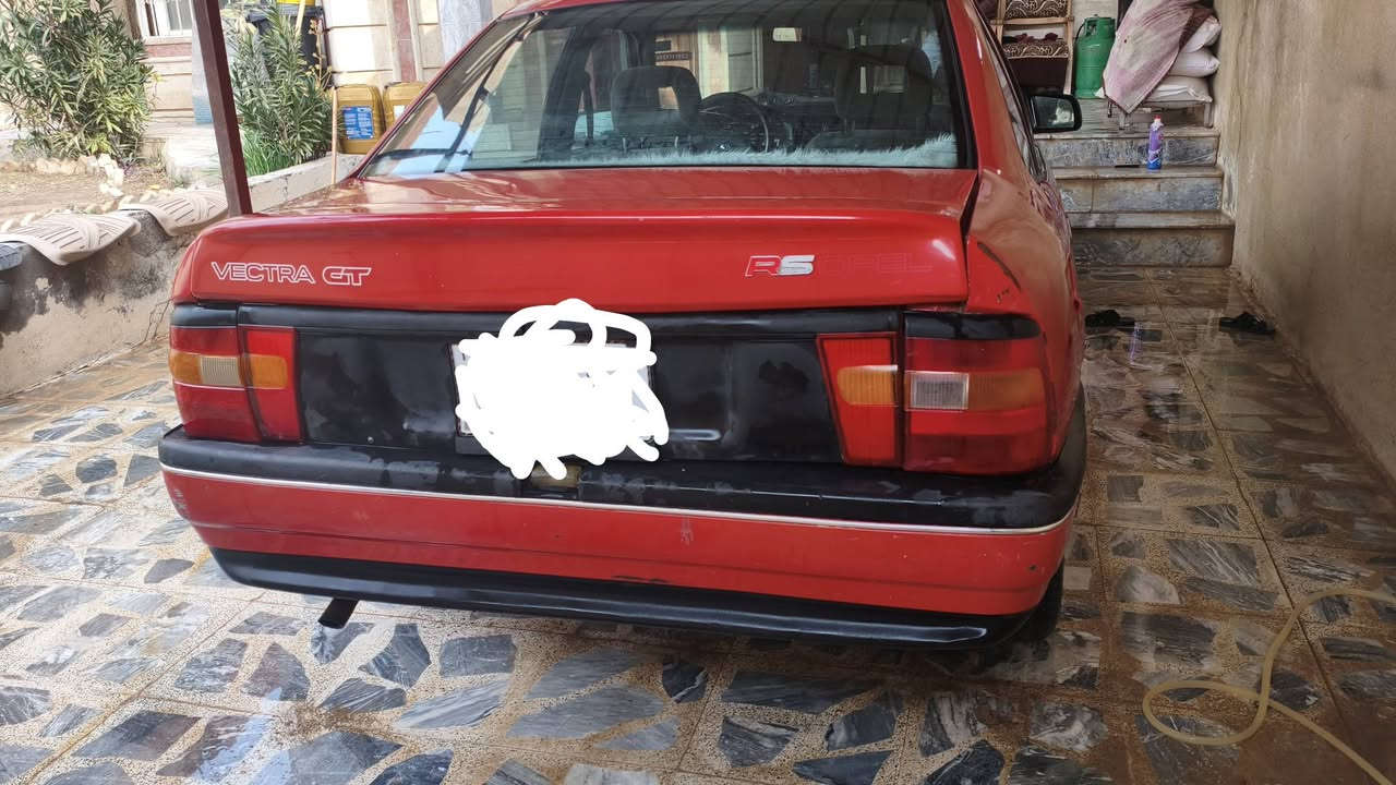 سياره فكترا حجم 20
موديل1998
بأسمي
مصبوغه حزام بدون دعم او حادث
السعر: 40وبيها مجال قليل
للاسفسار***********
