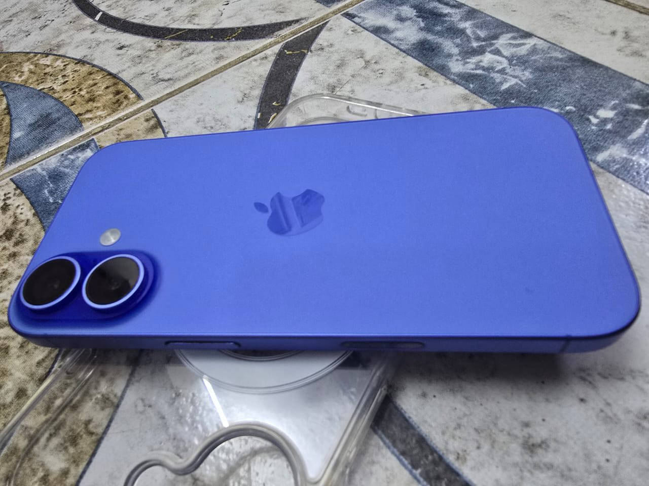 ايفون16 عادي
نموذج m
شرق اوسط
بطارية 92٪؜
نظافة١٠٠٪؜
***********
