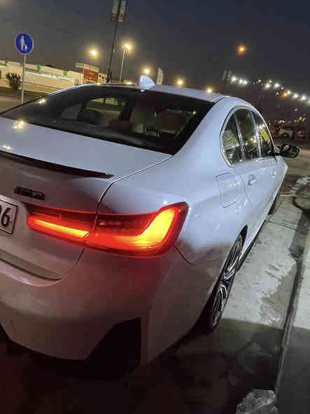 سعر مناسب تم تنزيل السعر 239 ورقة بي مجال بسيط

حجم 330i موديل 21 

مواصفات فول رادارات فتحة فور ويل اكس درايف داخل بيجي كشنات تدفئة ستيرن تدفئة 

رقم اربيل هزة وسنوية جديد بشرط تحول

ماشية 70 . الف مايل 

كير محرك كفالة السيارة عليهه سيرفس كامل بدون مصرف 

حادثهه جاملغ وبنيد وبيهه بي دي ار باب السايق ولخلفي ايرباك دركة وستيرن وراجع سستم 

مكان السيارة بغداد العامرية ***********
