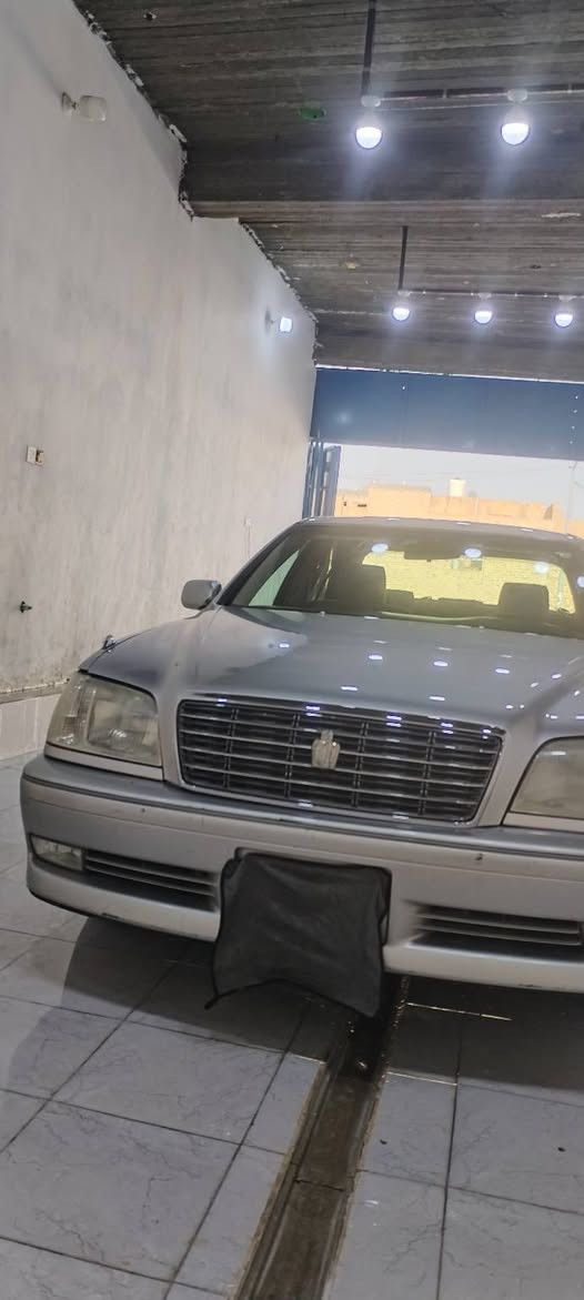السلام عليكم
السعر ٤١ وبيها مجال مراوس عادي
كص قماره شاصي ٧١ كريستال
ديفور الزغير ٢دكم برده
كشنات كهربائي ٤
تبريد ثلج حداديه تخم تاير جاهزه للأخير
***********
