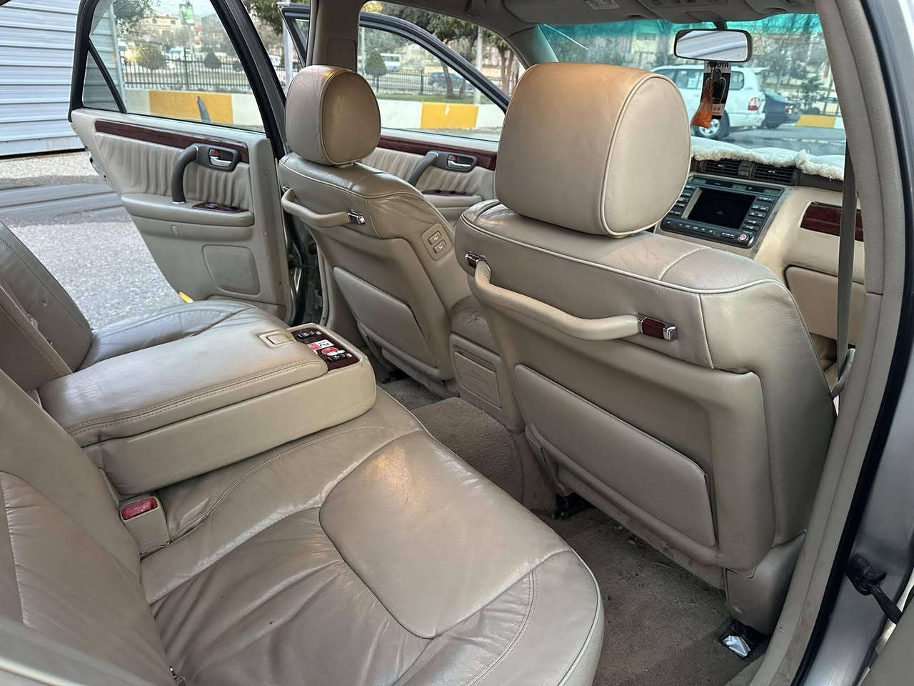 یکە مووس مووس بێ بۆیاخ 3 دوگمە کوشن جلد داشبوڵ نجفی دەبڵ شاشە چاڵ و شوختی نیە مەکینە 175 نە کراوە هەلمیشی نیە👌👌تبرید برێک سارد گەرم هە موو گیانی ایشە کات تایە ی تازە ویل شە مس لایت عیون پەردە ی دواوە شانسی و هەموو گیانی بە شە رت  4 کوشن کاربا سعری 47 گەڵا و مجالێ برایانە سلێمانی *********** یا ***********
