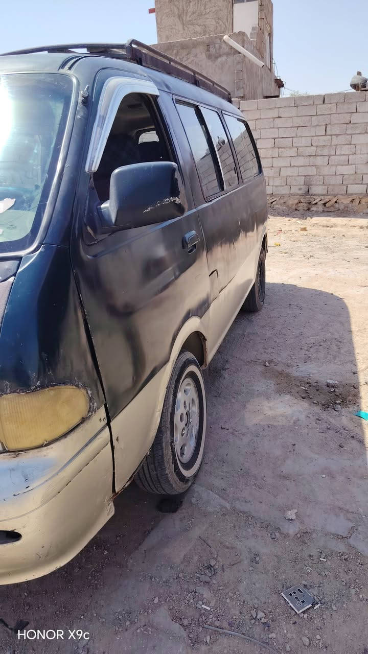 السلام عليكم بريجو للبيع موديل 96 فان عنوان النجف ماكينه عالسحق تخم تاير جديد كير مقفول حداديه جديده مصبوغ احزام سعر53»«***********
