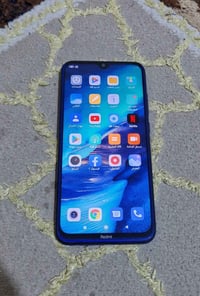 ريدمي نوت ٨ ذاكرة ١٢٨ السعر ٨٠ ألف قفل ٠٧٧٢٢٦٧٧٣٨٣ شراي اتصل مكاني بغد...