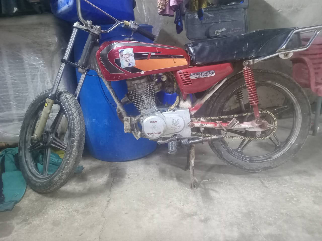 ٢٠٠ قفل بسمايه ***********
