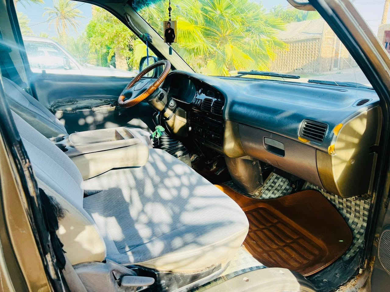 السلام عليكم كيه بريجو مديل 2000 رقم بابل مكينه وكير واكسن مكفولات شواصي لوره معمرات حدايه خير من الله كاعيه جديده كشنات ستوني مدوشمهن كهربايات  تخم تايرات جديد ويل منغولي 14 الحجل ستوني معمره بس صبغ عوزه  بس العكل مو ويه السياره  السعر  اتصل عل رقم   ***********
