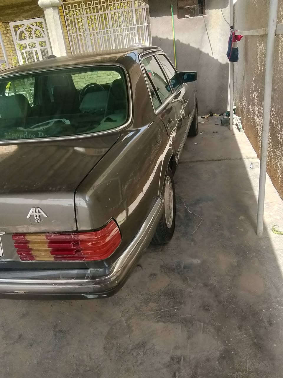 مرسدس رئيس  موديل 91 مكينه بطة  مكين وكير خير من الله سعر 50 وبيه مجل قليل المكان  بغداد التاجي *********** بي وتساب
