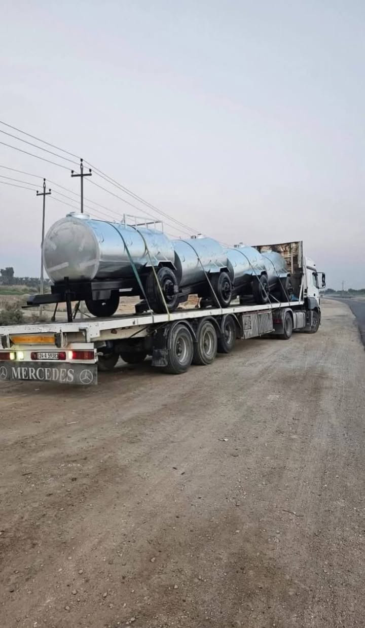 سلام عليكم موجود مقاطير للبيع درجه اولى يوجد حديد ومقلون سعه ٥٠٠٠لتر شغل الشمال دنكير أوربي تاير ٢٢ونص شركه الشمال العراق بسعار مناسبه جدآ جدآ جدآ ويوجد تانكيات١٠تلاف لتر و٥٠٠٠لتر مغلون      ***********
