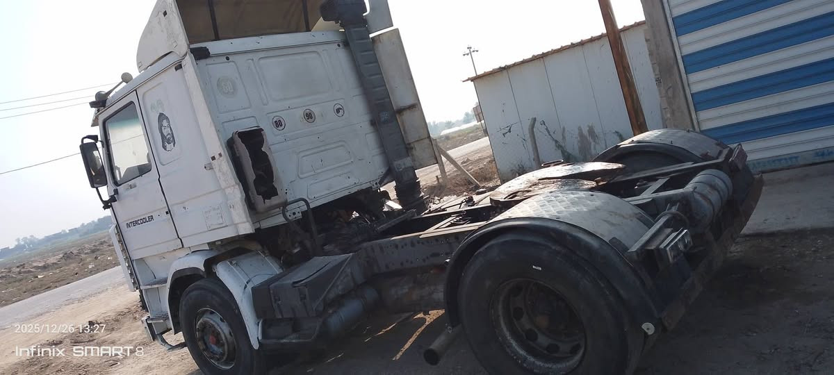 السلام عليكم..
سكانيا للبيع مكينه 8 بيها بخار فقط كير اكسل شاصي قماره مكفوله ..
بدوون ارقام ..
للاستفسار.الاتصال ع الرقم 
***********
