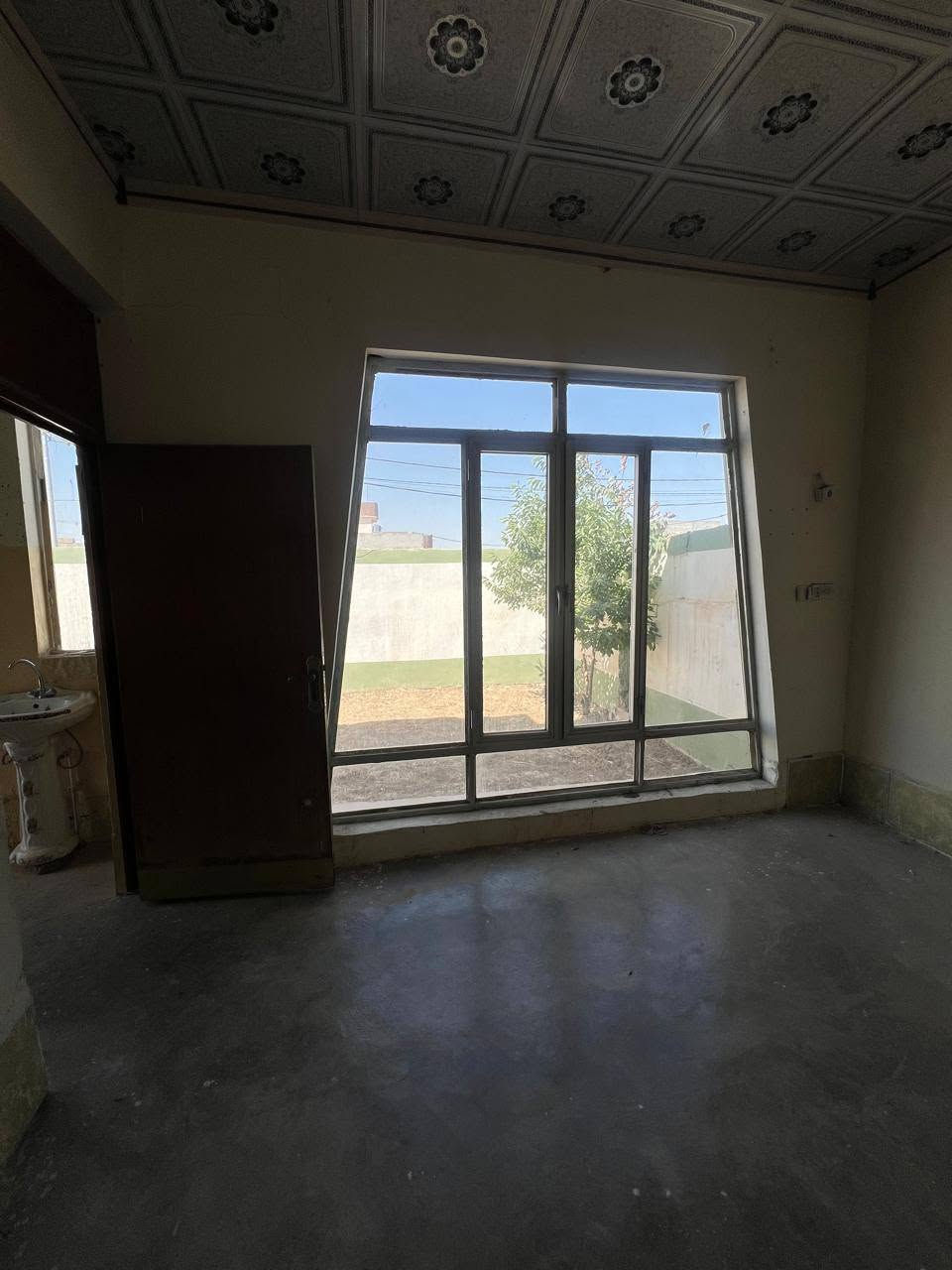 بيع مستعجل 🏡
دار للبيع المساحة 200م
الموقع نجم الجحيش الفرع الأول قريب من سايدين الحي العسكري قرب مول الرمضان
تفاصيل البيت داخل الفيديو
السعر 36 مليون وبي مجال
للاستفسار الاتصال على الرقم  ***********
