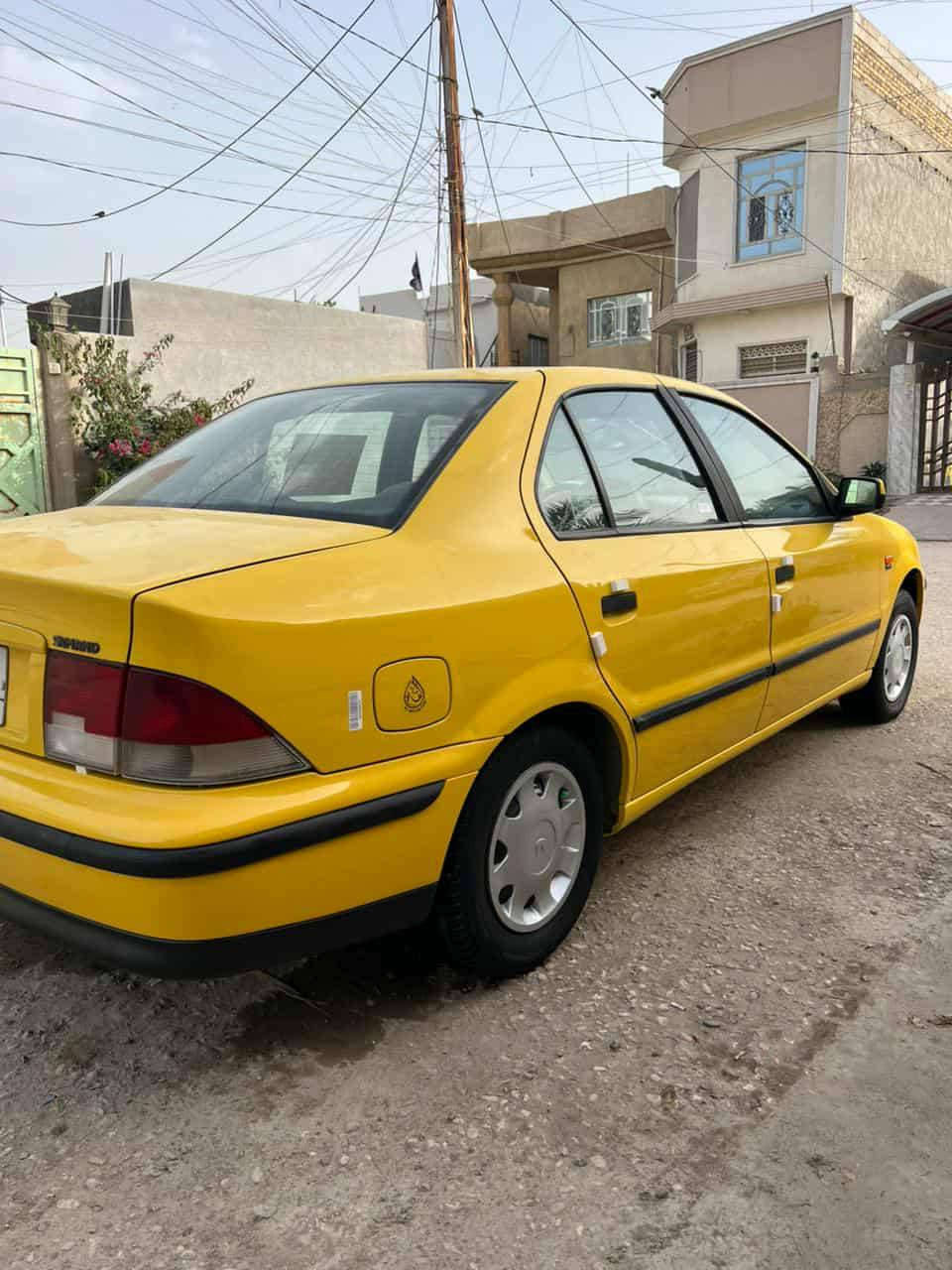 السلام عليكم
سمند 2009 للبيع رقم بغداد الماني 

كير و مكينة خير من اللة 

تخم تايرات جواه 

تبريد ثلج + غرفته نضيفه جدا مودشمه 

كفالة من تبديل و ضربة فقط صبغ مكانين بسيطات وعندي صور قبل صبغ عل كد خمس صابع 

باقي تفاصيل خابر وبيك خير وتدلل 

العنوان / الحلة شارع 60  الاسكان 

*********** / السعر 40 وبيه مجال
