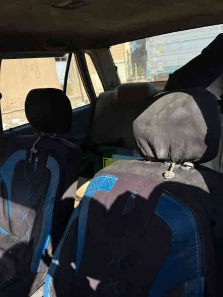 سلام عليكم سايبه للبيع مديل 11سياره نضيفه مكينه وكير جدد مكان نجف الشراي بي خير ويدلل السعر 11راعيهه بغداد ماواصله اتكفلهه سرقه وعشاير الشراي يتصل عل رقم ***********
