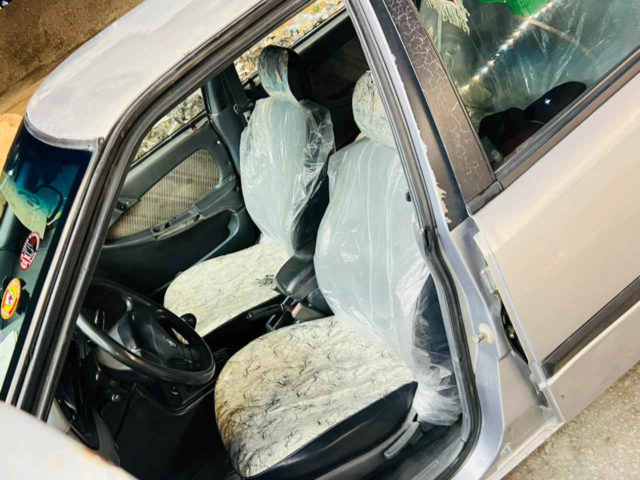 السلام عليكم دايو اسبرو للبيع رقم بغداد إنكليزي بسمي محرك مسكر كير عادي دواخل جديده ارضيه جلد كشنات جلد سنتر لوك السياره ابلاديه بيه جراد تخم تاير حدايده جديده كهربيات شغاله السعر ٣٧ وبيه مجال بسيط ***********
