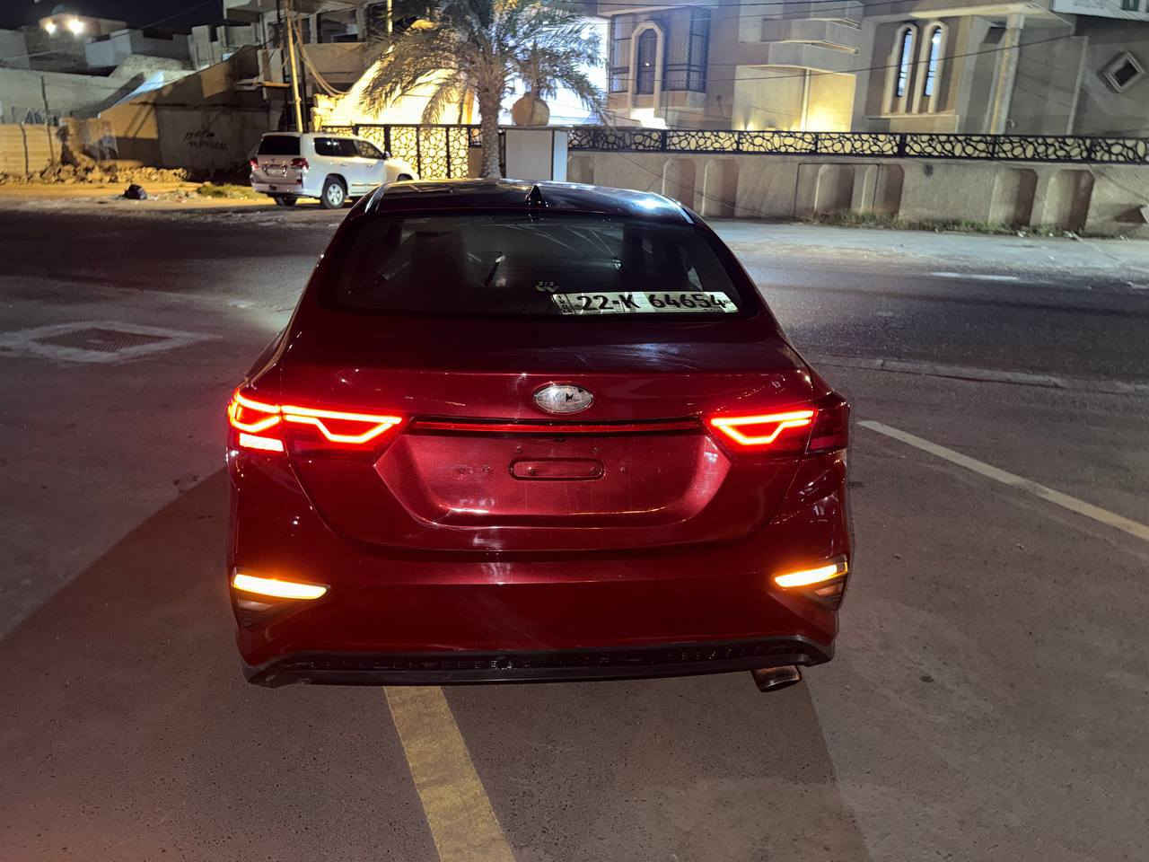 السلام عليكم
فورتي موديل 2019 وارد أمريكي
رقم أربيل بأسمي تحويل مباشر 
السيارة حادثها جاملغ و جنطة 
و صبغت حزام جمالية 
السيارة بدون أي دواخل
مواصفت S المعروفة
فتحة
قيادة ذاتية
توقف ذاتي ،رادار 
و المواصفات المعروفة
مكاني بغداد الغزالية
السعر 122 و بيها مجال
الرقم *********** رقم الواتساب
رقم الاتصال *********** .
