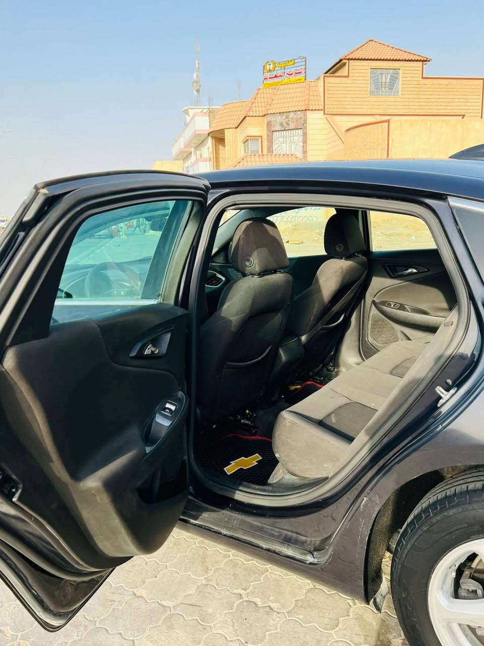 ماليبو موديل 2022 معوقين 
وكاله ثاني يوم 
حادثها بنيد وجاملغ
110 وبيها مجال
0781 336 4388
