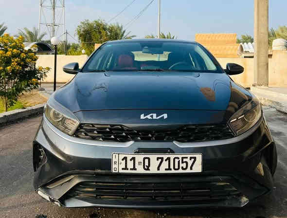 بسم الله الرحمن الرحيم
سيارة فورتي جيتي لين محرك 2000 دوش تحويل ثاني يوم شاشه دواره تحكم جهتين موديل 2023 رقم بغداد هزه وسنويه رقم انكليزي
ماشيه 66الضرر بارد شبر بلبنيد واربع اصابع جاملغ ضرر بسيط سياره خير من الله جاهزه لتواصل الاتصال ***********
السعر (158)  وبيها مجال بسيط
