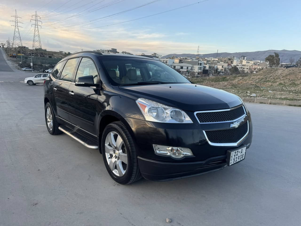 شوفليت. تراڤيس موديل ٢٠١٢ خليجي. فول قبات مواسفات
محريك ٦سلندر حجم ٣٦٠٠
سياره دعمي بل دعمي مابي قطره صبغ 
گير محريك مابي ايي خلل. تبريد  تتفيئه كوله شغال 
فور ويل دفع روباعي. 
٧راكب 
تبريد ٣قطعه 
بانوراما صلايت 
هم بيهه ٢ شاشه واحيد ديڤيدي يمل سقف سياره داكل واحيد. كاميرا خلفي 
ديڤيدي سيدي 
سوكان ڤوليوم تحديد   سورعه  ئوتو ماتيك  
كوشن هيته ر كوشن كهربائي كوشن جلد 
سندوق جگ 
سبير مانازل 
سنويه جديد بئيسمي نفس يوم احول بئيسمك تريد هم وكاله   حاظر جديد حتي ٢٠٢٨ شهر ٦ 
موكان سياره سليمانيه. 
رقم موبايل ***********
سعر ١٢٧$
