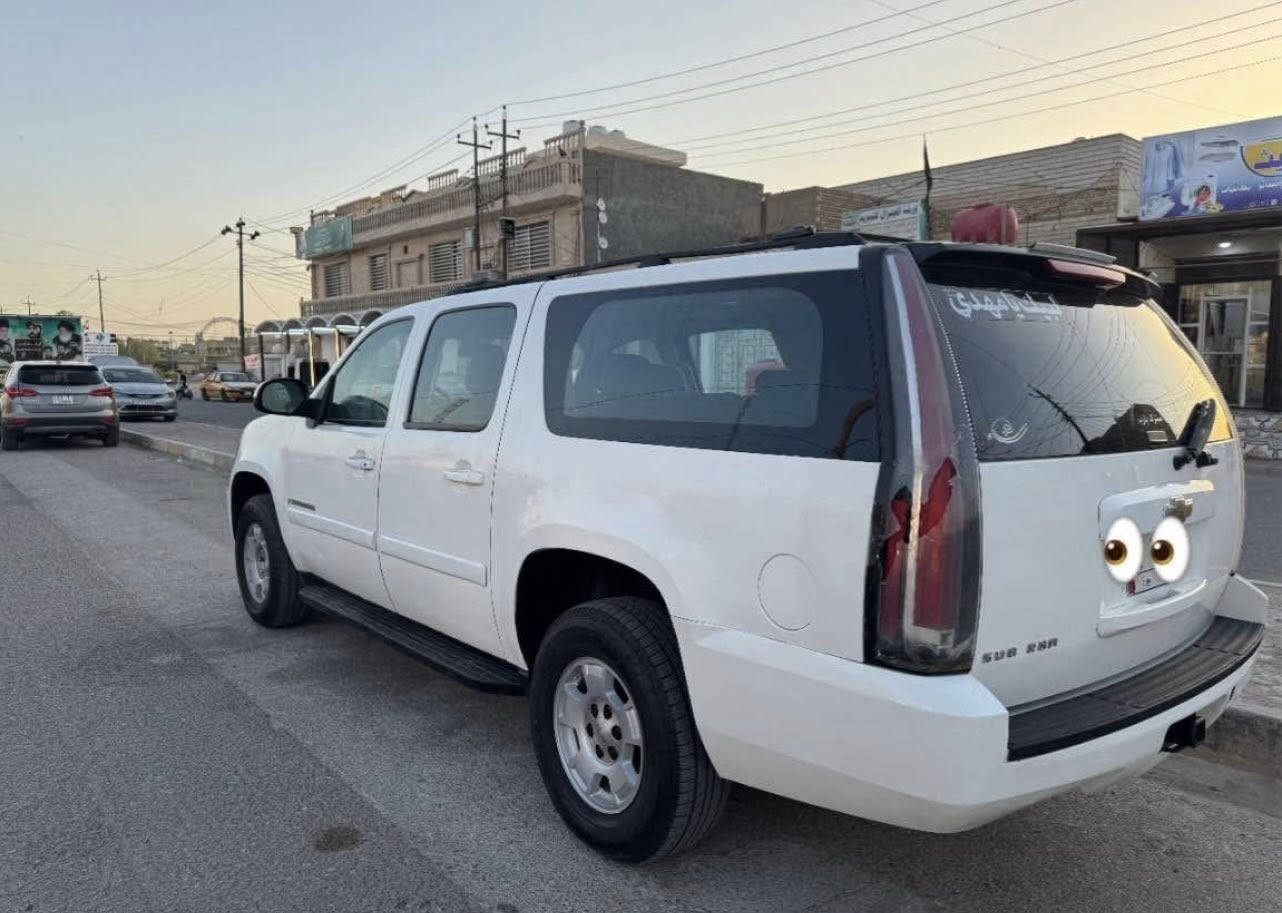 سوبربان (تاهو طويله) للبيع موديل 2007 مكفوله من الأصوليات محرك جديد قبل شهرين شاده مال كصه كير جيد جداً تبريد وكهربائيات شغاله حادثها من امريكا تكمه وبالعراق جاملغ خلفي ضربه بسيطه بارد وقبل سبوعين مكملها سمكره وبوليش لاماكن خياسات بسيطات والسياره جاهزه مال جناي ما مشتغل بيها خط صالها سنه ونص خطها ناصريه بغداد هيئه وغرامات مصفره والسعر 125 وبي مجال السياره موجوده بالعماره *********** الاتصال ع الرقم
