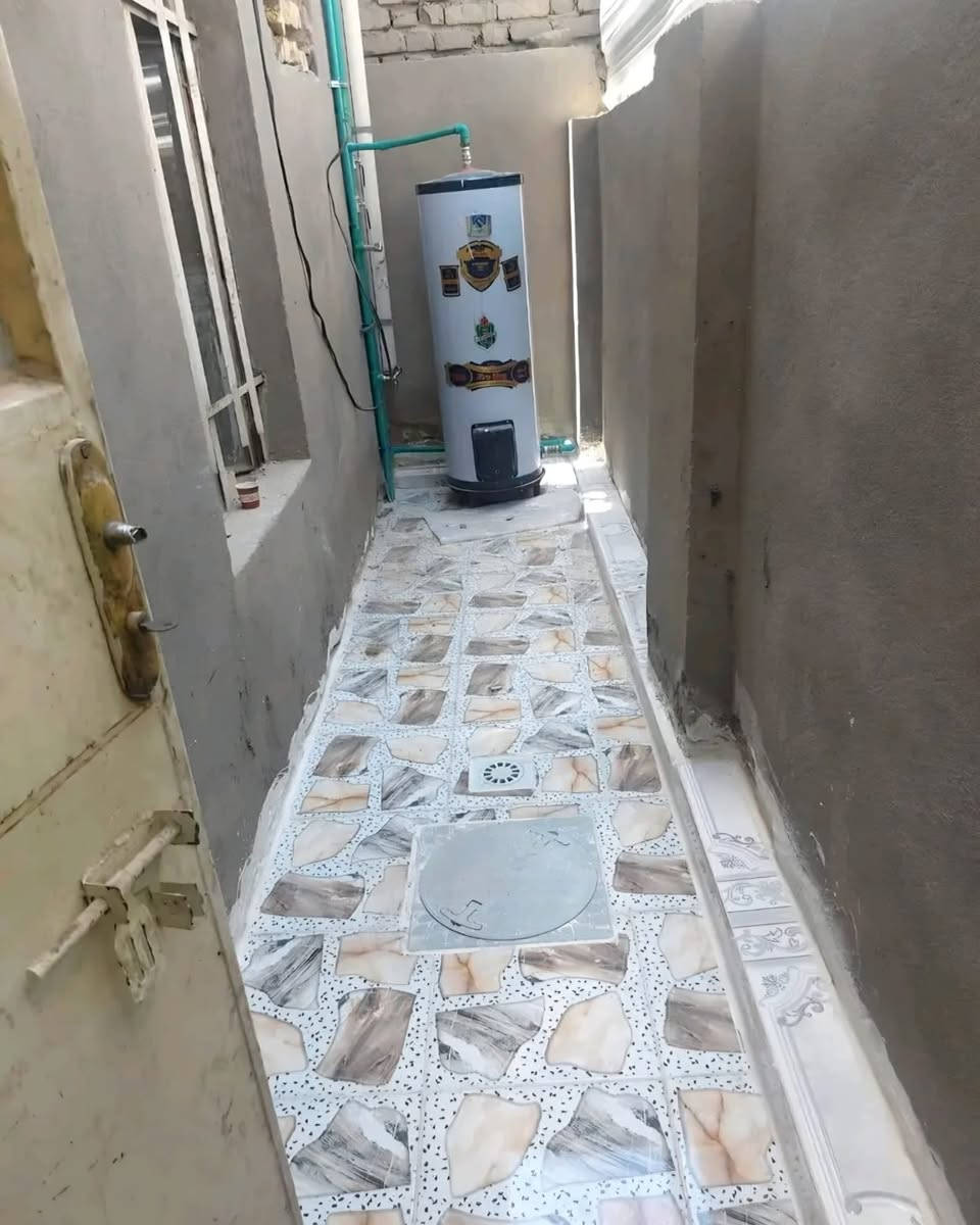 ( للبيع)
دار سكني ملك صرف  حي الفارس مساحة  ١٠٠ متر غرفه وحده وملحقات  ترميم جديد   للإستفسار  الاتصال   او مراجعة  المكتب  ،،،،،،  العنوان الطارمية الشارع الرئيسي تقاطع شارع التدبير عمارة ابو صخر مكتب الرياض للعقار/ الطارمية   *********** ***********
