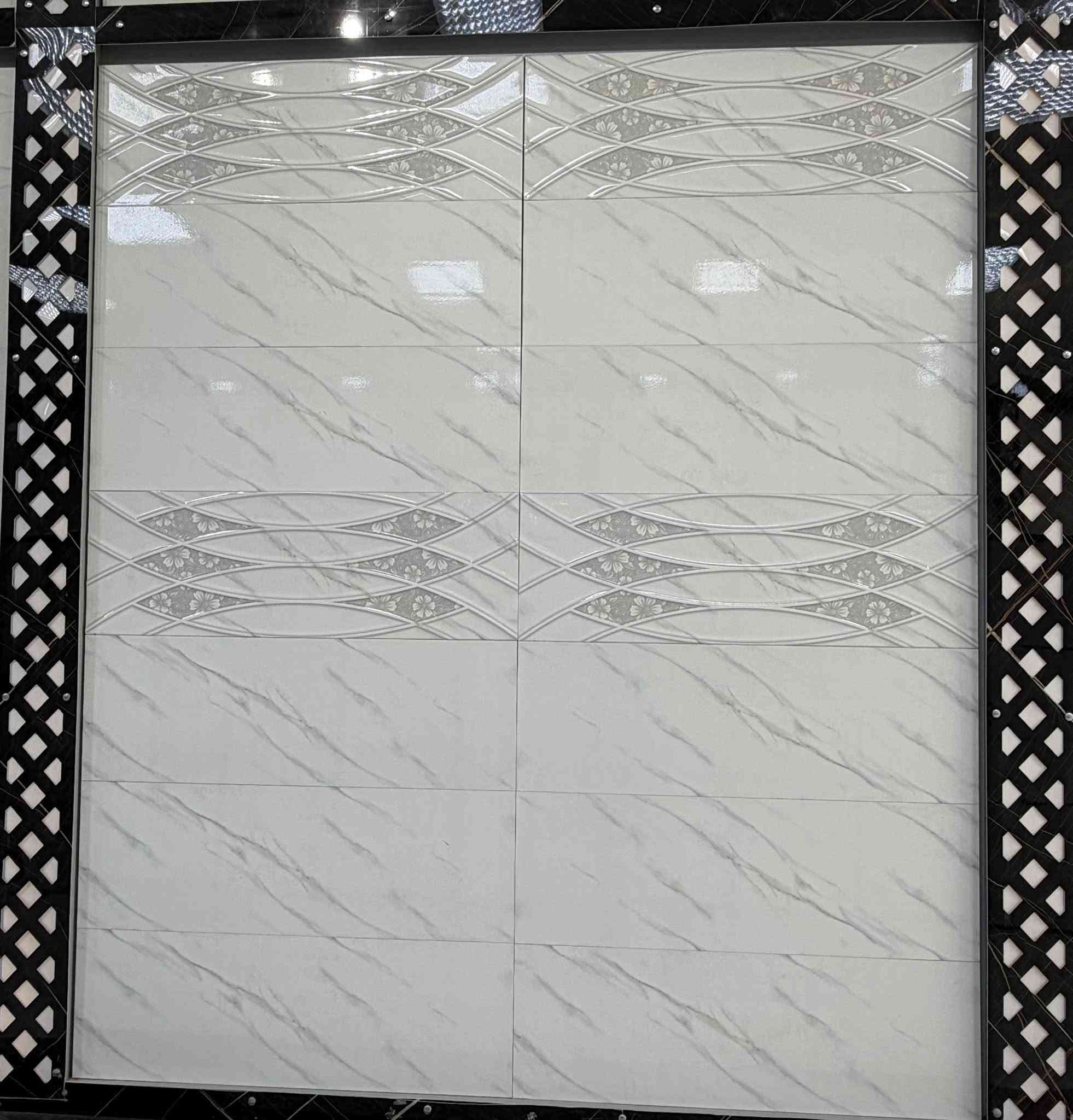 تقديم احدث الموديلات 
لنمنح بيتك لمسه من الجمال 
تشكيله جديدة بأحدث التصاميم والالوان   يقدما مع الحارث للسيراميك 
تناسب جميع الاذواق
جداري قطع ليزري
 عجينه أبيض ذات مواصفات فول لمعه  وقياس مظبوط 💯💥 
أيراني متياز اسباني
 شركة عقيق العالمية
 متوفر بقياس
90×30
شركة عقيق العالميه 
المنشأ أيراني صنع وفق مواصفات أسباني 💯💫💢
نتشرف بزيارتكم 
🔴العنوان:كربلاء المقدسه سريع الحر قرب جامعة الصفوة
أرقام المعرض:
***********
***********
