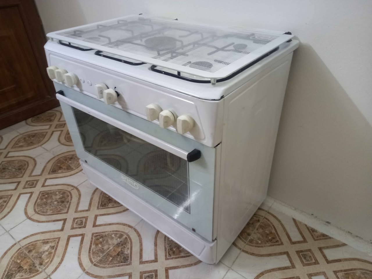 طباخ خمس عيون تركي للبيع شرط الشغل السعر ١٢٥ ألف العنوان موصل حي الصدام بعد السيطرة عالشارع العام *********** *********** يوجد توصيل داخل الموصل أجره عالمشتري موصل, نينوى
