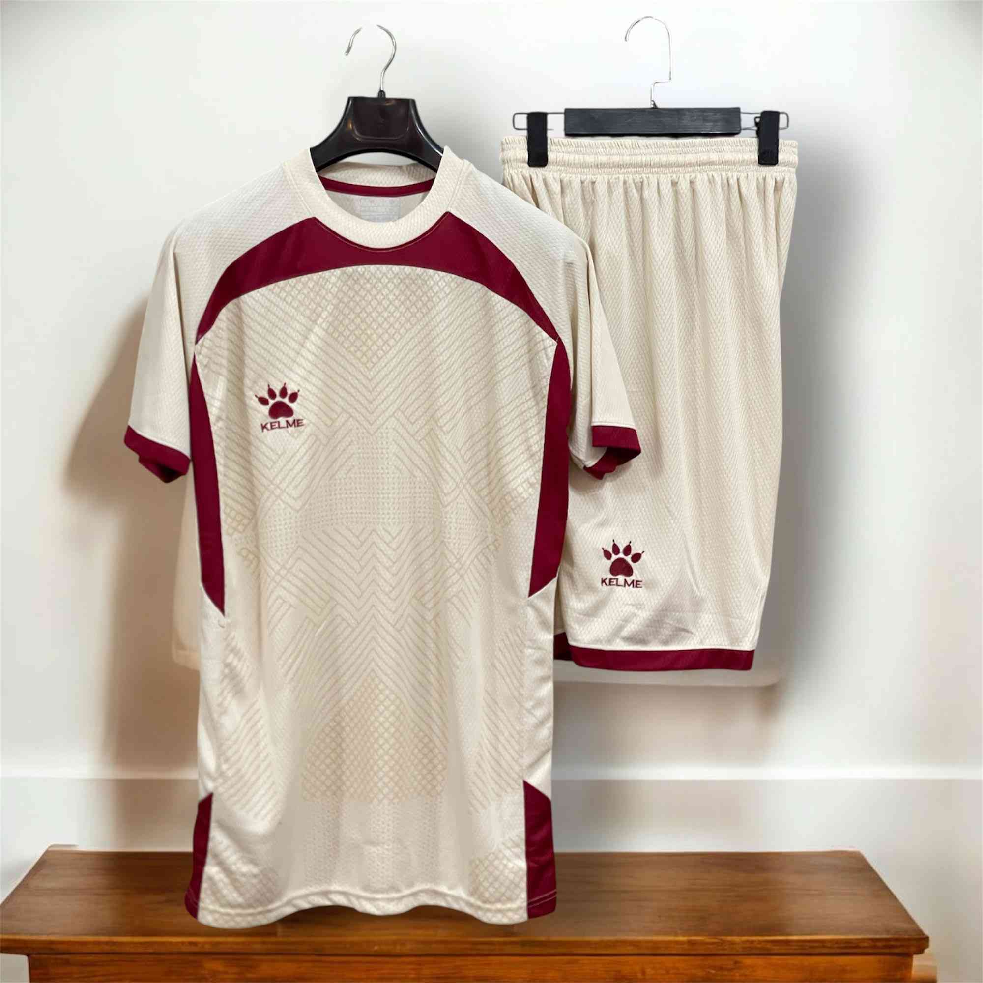 التايلندي الاصلي ✅
دريس وشورت الاصلي 🔥🔥🔥
بدون رقم 
تخفيضاااات 🔥🔥🔥🔥🔥
اذا وصلك الطلب غير البصوره ترجعه بيد المندوب
6 قطع ب 35 الف
12 قطعه ب 70 الف
24 قطعه ب 140 الف
اسعار الجمله ع الخاص ✅✅✅

 M L XL XXL القياسات
واتس :*********** 
يوجد توصيل جميع المحافظات
