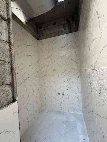 دار للبيع 
مساحة 100 متر مربع 
الموقع بنجاعلي
قرب مجمع هارون 
خلف تجاري
سعر فقط  18 مليون وبي مجال 
***********
***********
