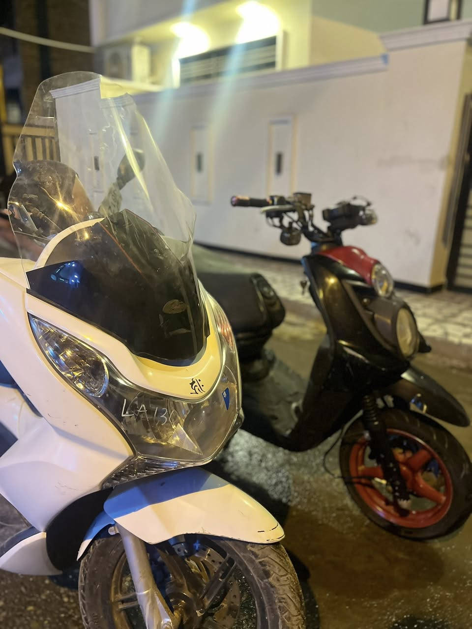 بي سي اكس جيل الاول
للبيع 

دراجه رمبه ياباني اي نقص مابيها نكره ب اي وقت 

مصارلها هواي من نازله من رمبه 

دراجه خير من الله بيها تزويد 

من خارج 

صالنصه ستاند حساسات 

مدايريها كله محسن ودهن امزويل كل ١٥يوم 

برغي مامفتوح بيها 

اجتي ماشيه ٣٠ 

واني مشيت بيها هنا صارت ٣١و٤٥٠

دراجه سعرها ١٣ قفل 

+964 775 394 3795

مكاني بغداد زعفرانيه دراجه عوزها سايق


**إذا كنت صاحب هذا الإعلان وتريد حذفه لأي سبب، رجاءا أرسل رسالة إلى الدعم الفني**