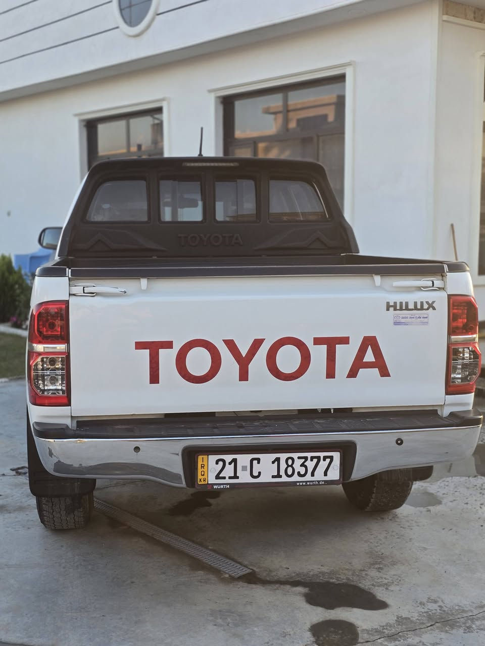 السلام عليكم 
تيوتا هايلوكس [ 2014 ]
خليجي مكفوله كفاله عامه كير ومحرك وكشر ماعده بارد كرت موضح بصوره الباقي مكفول.
سنويه 2032 
ماشيه 193.000 الف
سياره جديده مال جناي 

السعر     ((250)) 

للإستفسار  :: ***********
