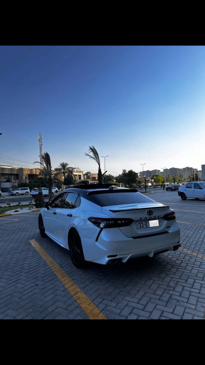 من رخصه الادمن المحترم
للبيع كامري موديل 2023 xse ابيض صدفي توكلر
فول مواصفات للاخير
بصمه وتشغيل عن بعد وبانوراما وكشنات جلد وكهرباء وتدفئه وتبريد حساسات امامي وخلفي وكامره اماميه وخلفيه وجانبيه ورادار امامي وخلفي وجانبي وشاحن لاسلكي وداتا شو وفول تحكم ستيرن وشاشه كبيره بك لايت LED ومازدات زنون 
وشاشه اعطال وتدفئه بالستيرن مكينه 2500 بانزين 
4 سلندر ماشيه 47 ميل ويل 19 رقم بغداد بأسمي
حادثها جاملغ وبنيد وبيها تصليح براس الشاصي اليمنه فقط راس الشاصي
مكينه وكير مكفولات وبيها بارد بحافه باب السائق 
مكاني السيديه حي الاعلام سعرها 218 وبيها مجال
صور الحادث والسونار واتساب فقط ورقم الشاصي بالمنشور
للاستفسار ***********
