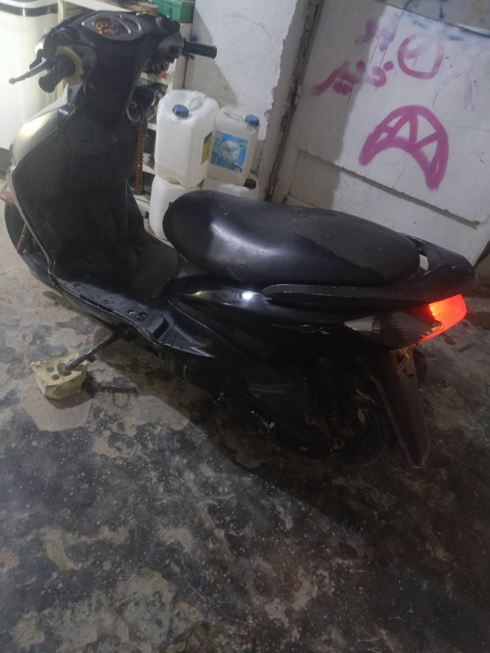 مراوس ب عدله ولي يريد يستفسر خاص


**إذا كنت صاحب هذا الإعلان وتريد حذفه لأي سبب، رجاءا أرسل رسالة إلى الدعم الفني**