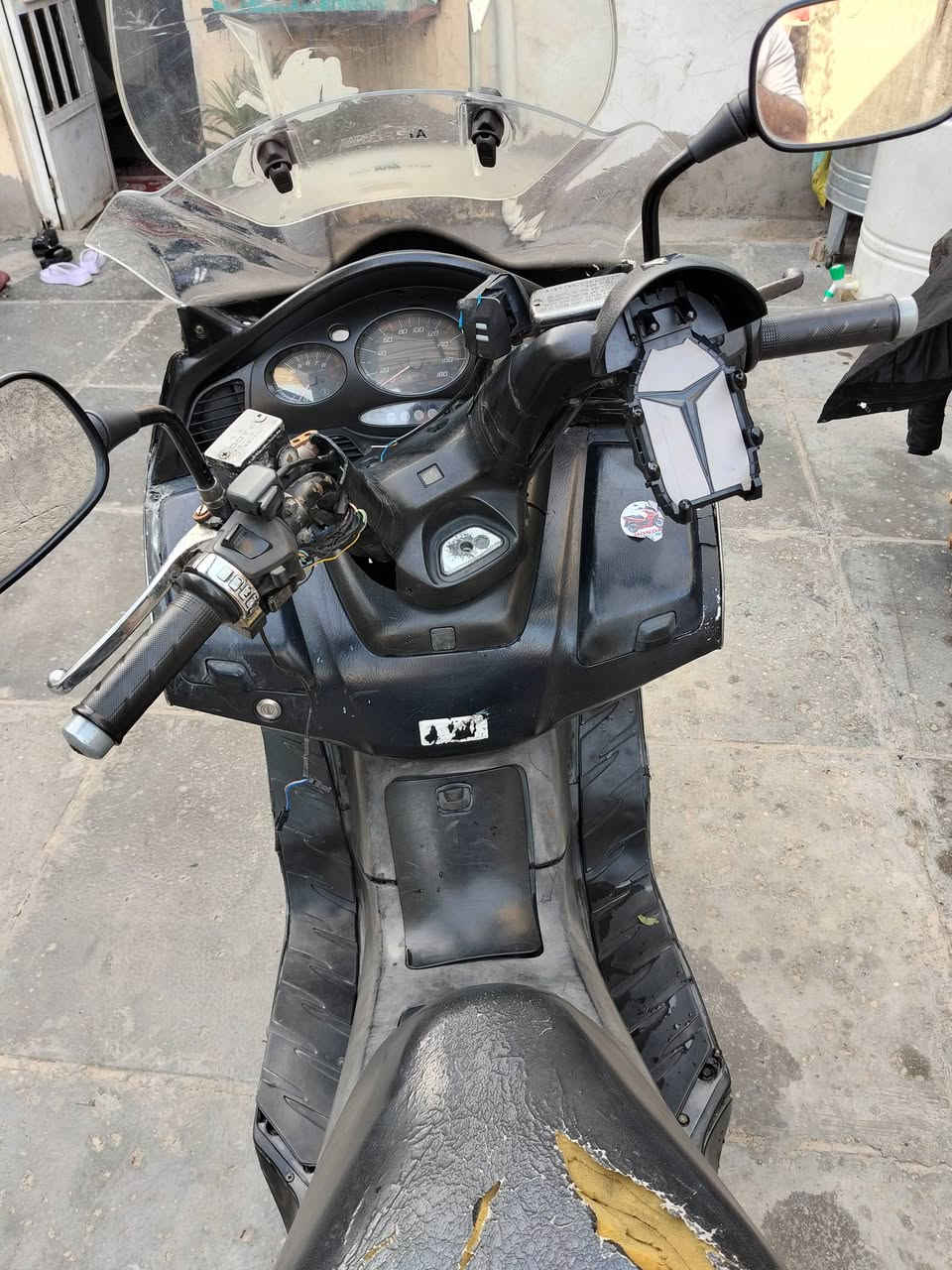 سلام عليكم شباب سلفر للبيع مكينة 400 دراجة كهربايات شلع شغالة وفر دشبول نفخ جامة قطعتين دراجة كايمة مكان بغداد بلرشاد  سعر 900 لشراي يتصل وبخدمتة 
***********

قابل للمراوس بي سي اكس فقط
