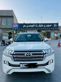 لاندكروز بريم • ٢٠١٧ • رقم بغداد