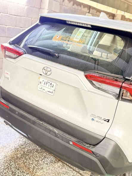 ♻️  تويوتا راف فور 2025 ♻️
♻️  Toyota RAV4  2025  ♻️

اليكم التفاصيل الآتية
💥 خليجي عبد اللطيف جميل 🔥
💥 سعة المحرك 2.500 هايبرد
💥 ياباني اصلي شاصي حرف J
💥 فور ويل درايف AWD 
💥 المقاعد قماش بيج
💥 eco + sport
💥 تبريد شاشه مناخين منفصل 
💥 حساسات خلفية 
💥 حساسات امامية
💥 لايت زينون + LED
💥 بك لايت LED
💥 ويل كب 17
💥 قطعتين تبريد
💥 شاشة جبيرة
💥 كاميرا دوارة 
💥 تتسع المقصورة ل 5 ركاب
💥 مثبت السرعة Cruise
💥 المودات والأوامر الصوتية
💥 أوضاع القيادة  Drive Mode 
💥 حساسات ضغط اطارات 
💥 هاند بريك كهرباء 
💥 ا ABS 
💥ا Auto Hold   أوتو هولد
💥 نظام مانع الانزلاق
💥 نظام نزول المنحدرات 
💥 اشارة في المرايا الجانبية
💥 تطعيم الدواخل ألمنيوم 

السعر 27،500 $
السيارة ماشية 4500
للتواصل ***********
مكان السيارة الأنبار الرمادي
