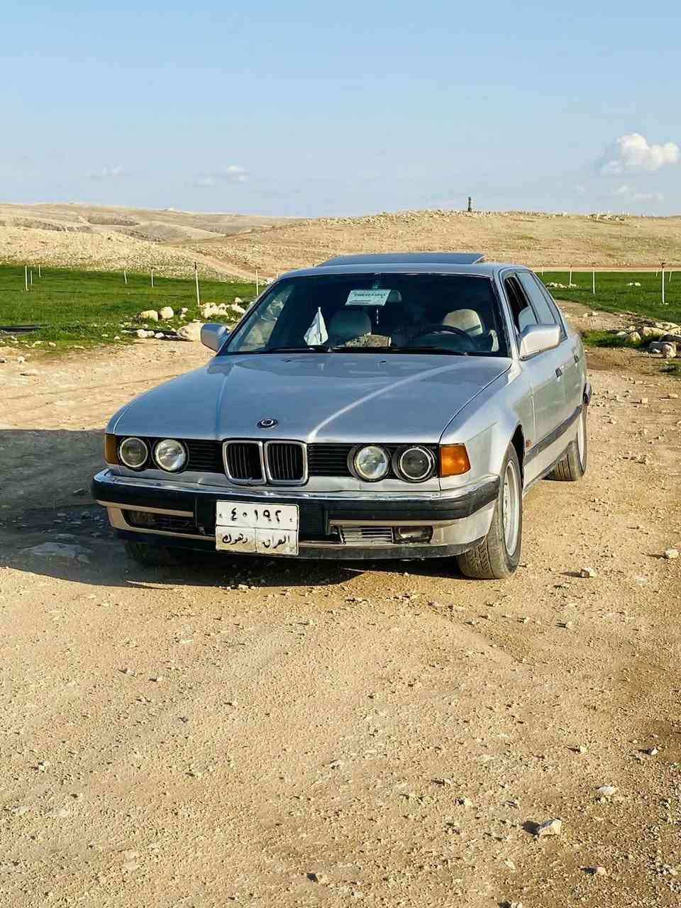 BMW 730i
مۆدیل 1990 
6پستۆن
چوارتایی نوێی لە ژێرە 
گێر عادی 
سلایت 
کارەبایات بەشەرت 
موکینە فەل 
رەقەم *********** مخمور, أربيل
