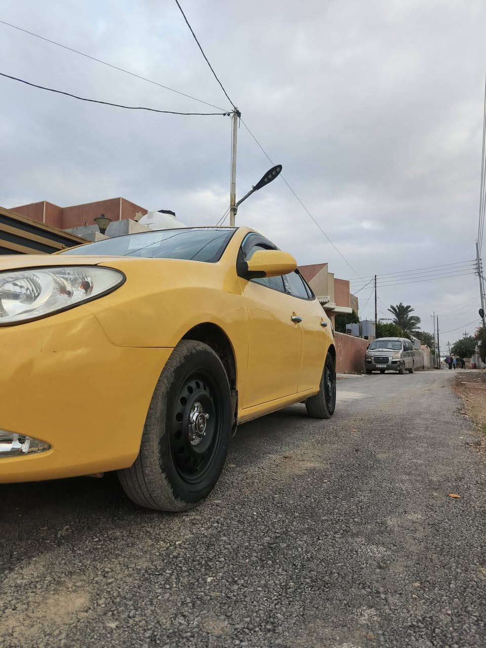 لنتره موديل ٩ كله ليبل واحد رقم ديالى سعر ١٠٠ بيه مجال *********** مكان بغداد يم لبوابه مال شعب
