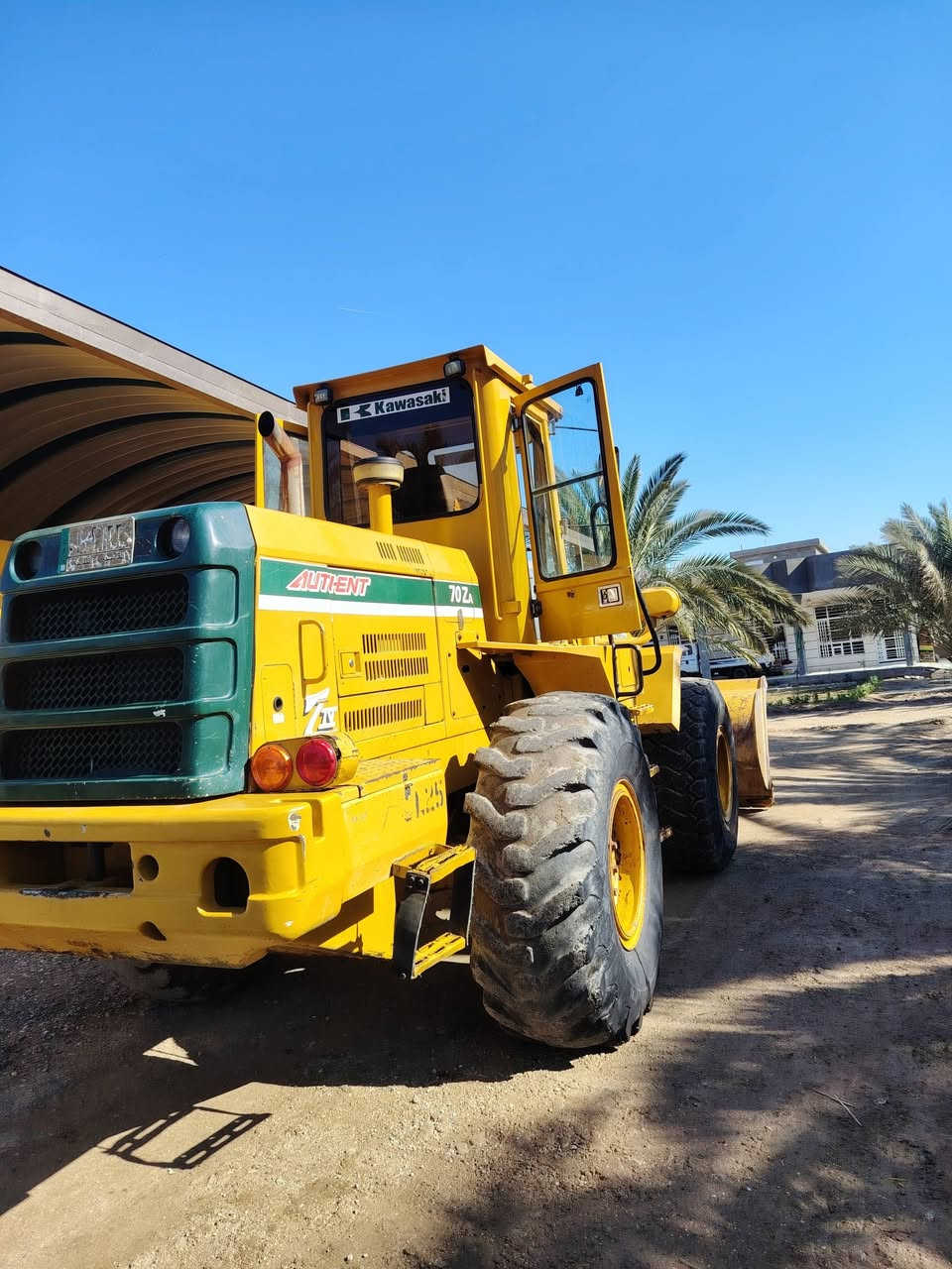 السلام عليكم للبيع
شفل حجم 70

محرك كمنز 

رقم انكليزي 

جاهزه للعمل مكينه مكفول من صبغ  كله على بلاد كير بلادي مامفتوح برغي بيه 

ليبر هايدروليك مكينه مال جناي 

الاستفسار ***********

***********
