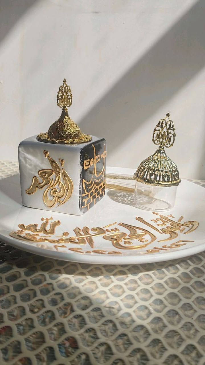 سعر ١٥
مبخره وصنيه وعلبه بخور وغطه مبخره وملقط فحم
والتوصيل ٣ ❤️


**إذا كنت صاحب هذا الإعلان وتريد حذفه لأي سبب، رجاءا أرسل رسالة إلى الدعم الفني**