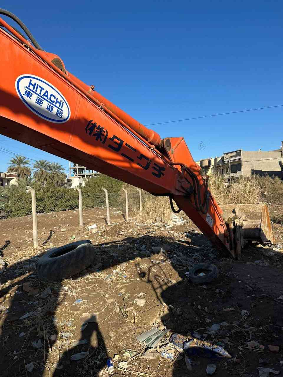 Z3موديل 2011 نضافه فول ياباني رقم واسط كيله مترو20 كماشه جاهزة للعمل الستفسار ***********
